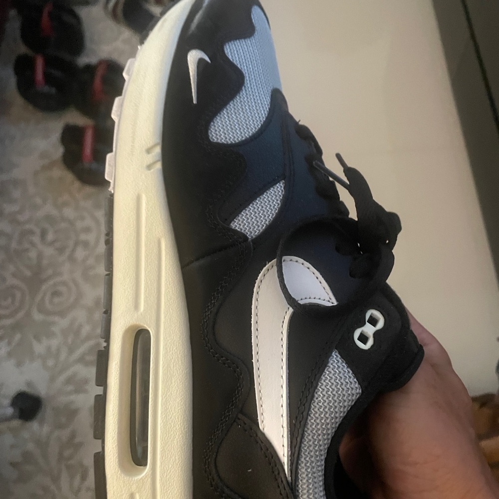 Black Nike PATTA Air Max